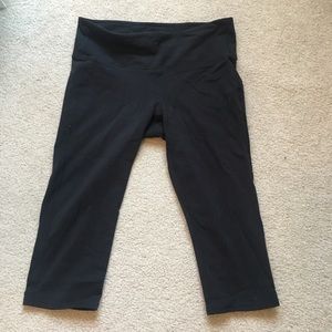 Athleta workout Capri pants size S